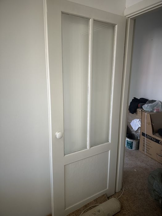 Срочно ! Продам Межкомнатные двери !