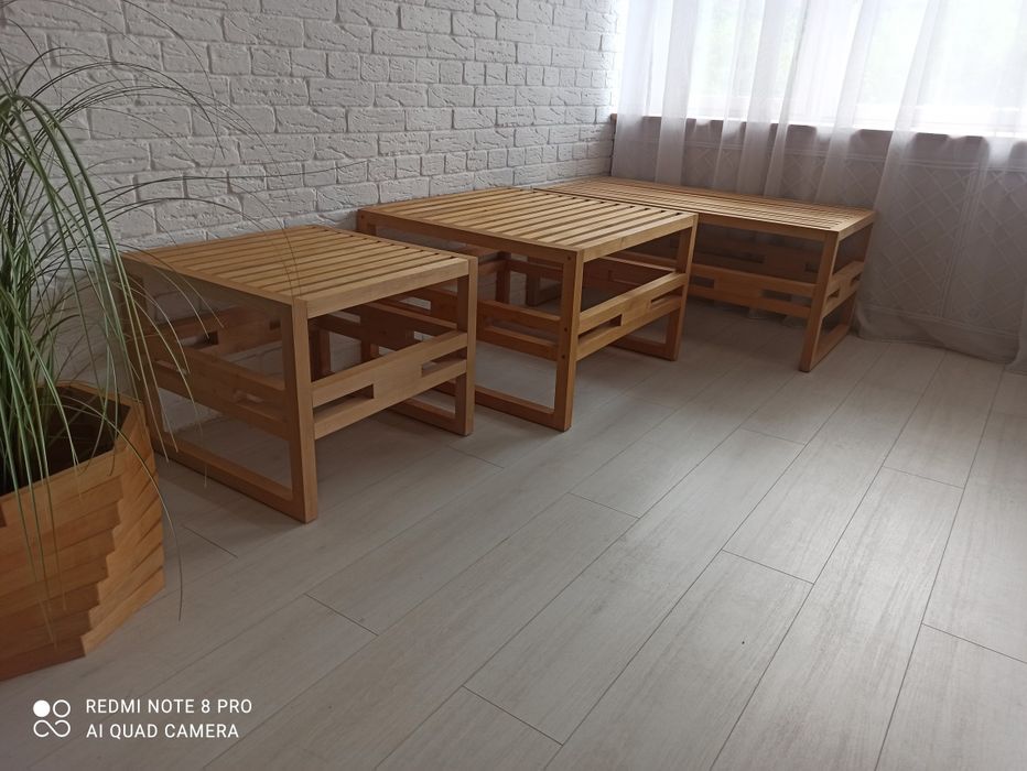 Градински маси от масив