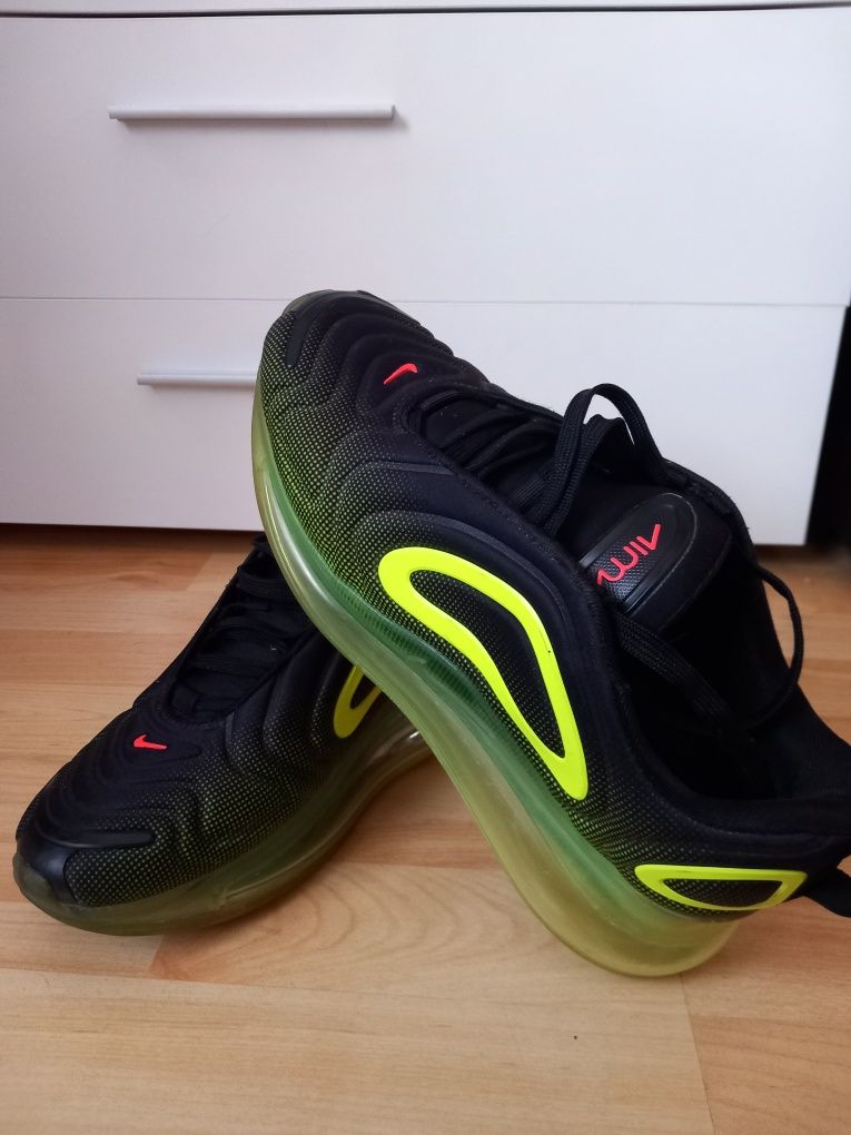 Nike airmax720 100%