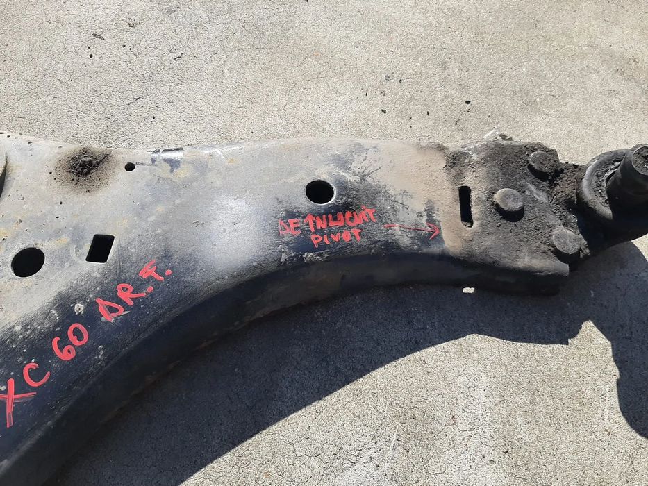 brat bascula dreapta fata 2.0 d     volvo xc60  2009-2013