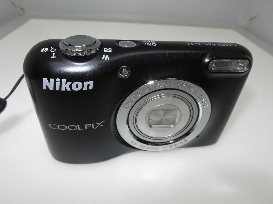 Nikon Coolpix L31 компактен фотоапарат джобна дигитална камера