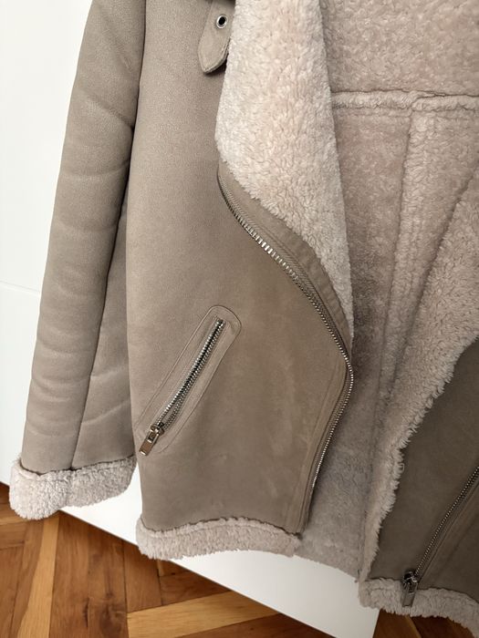 Късо палто ZARA