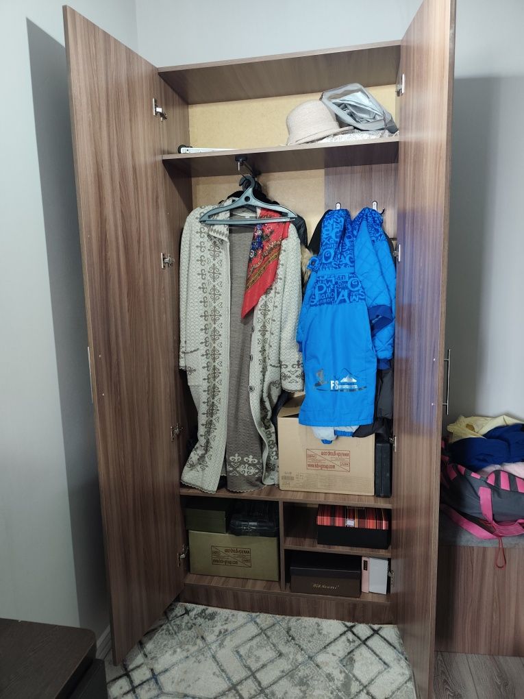 Продам шкаф для одежды, шкаф в прихожую
