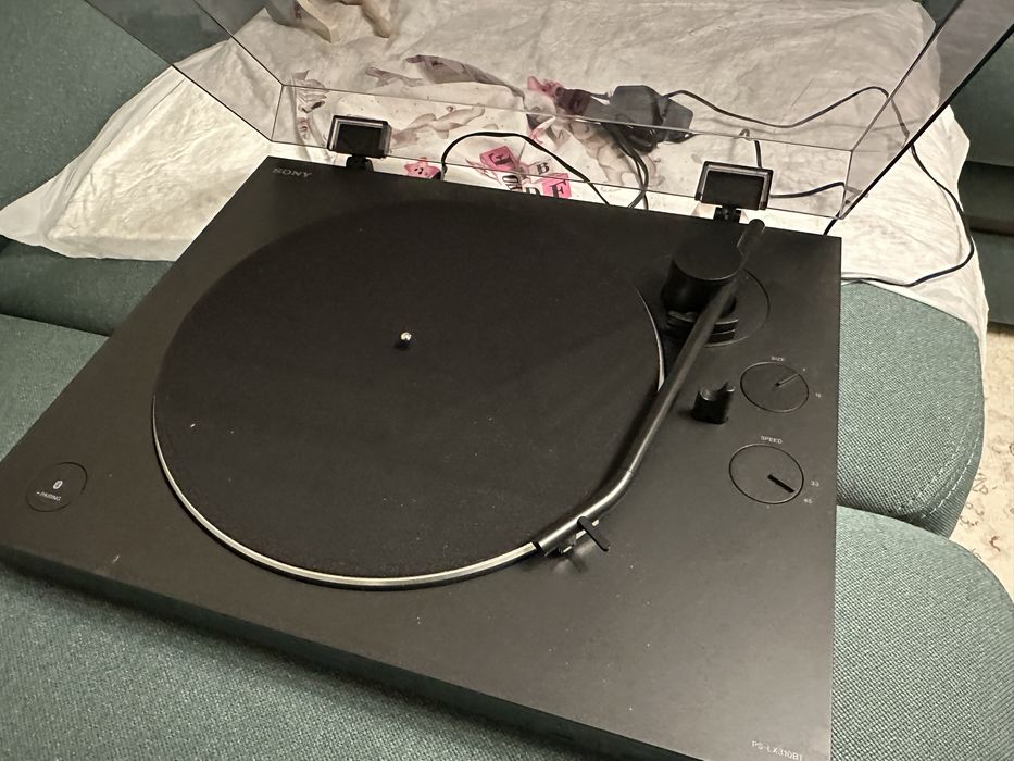 Виниловый проигрыватель Sony LX310 BT