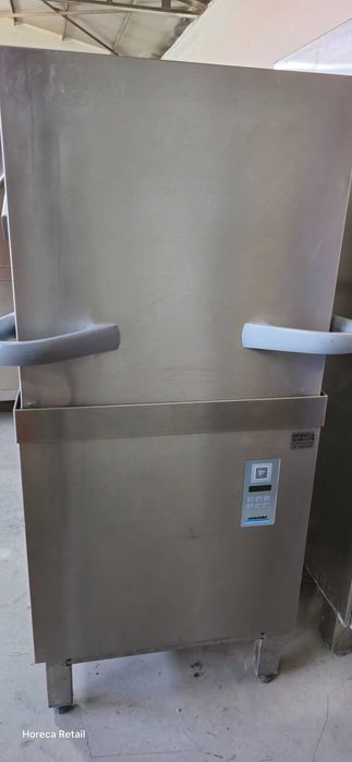 Masina de spalat vase capota WINTERHALTER PT-M