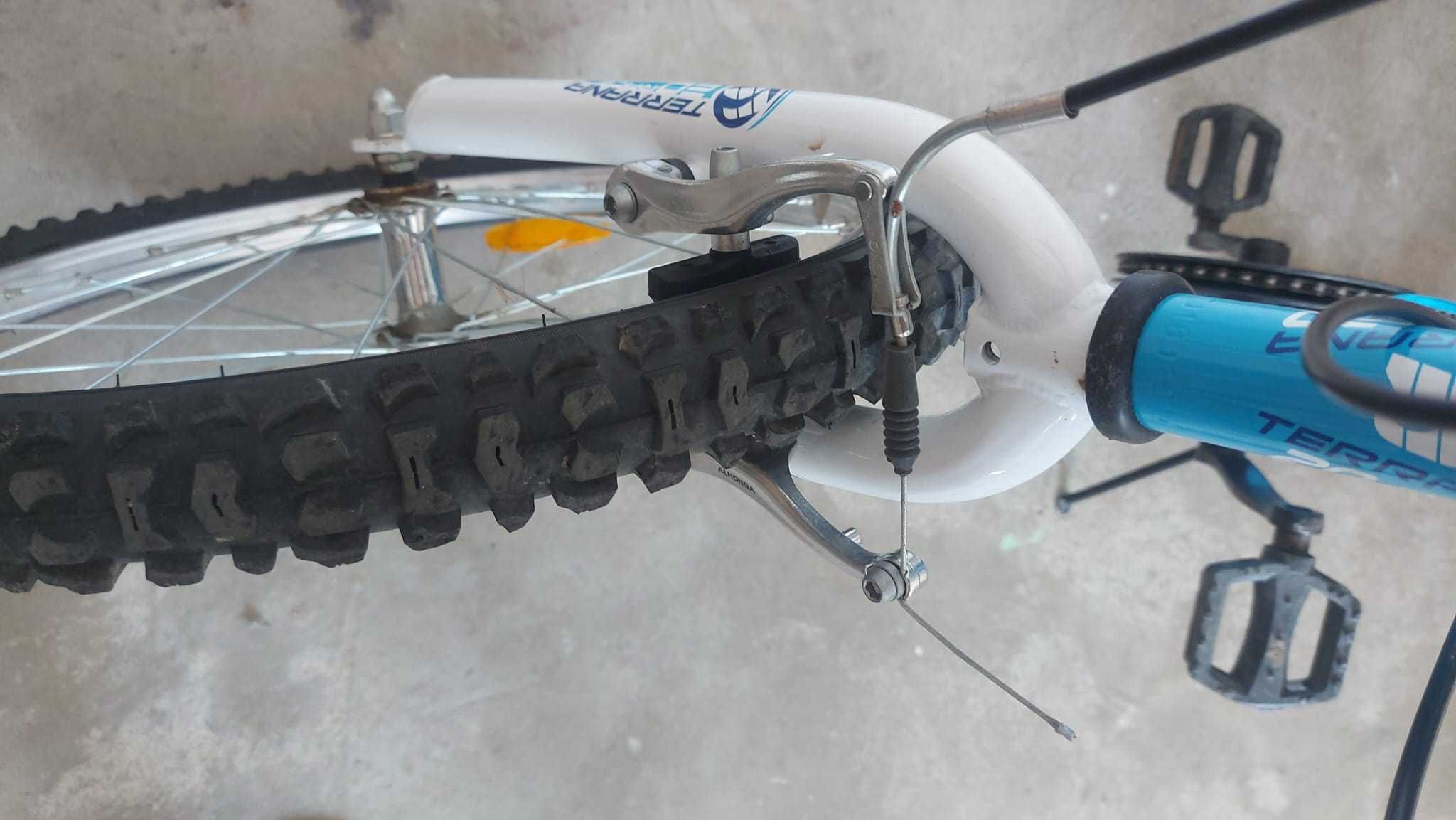 Bicicleta copii 6-9 ani