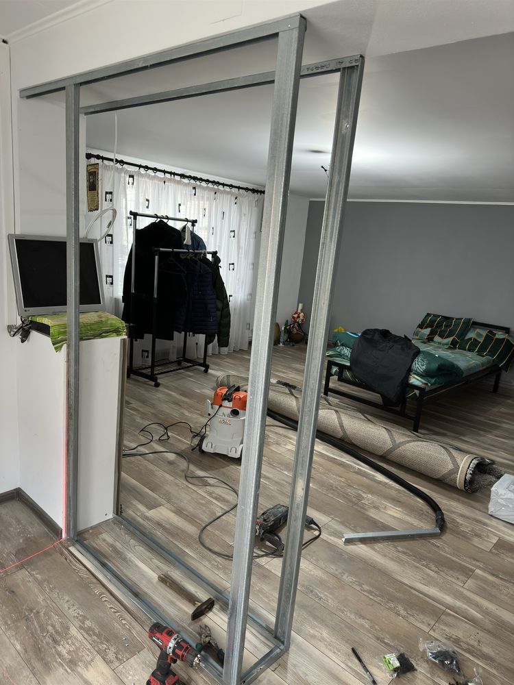 Meseriaș in construcții, Executam lucrări interioare cât și exterioare