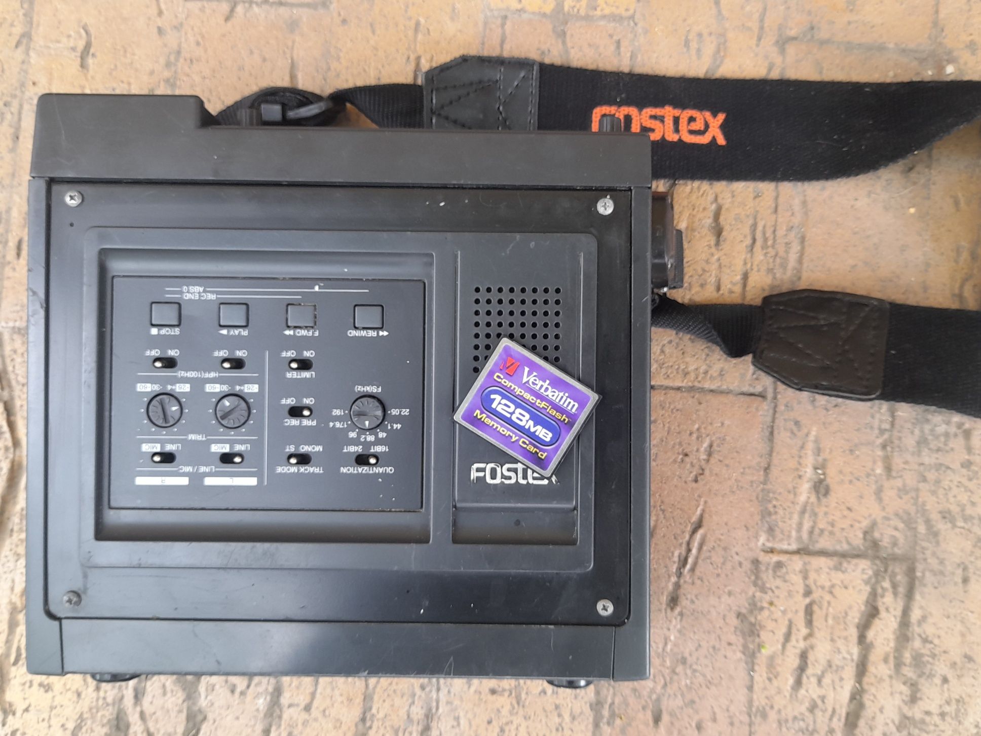 Fostex FR-2 recorder / studio / instrumente