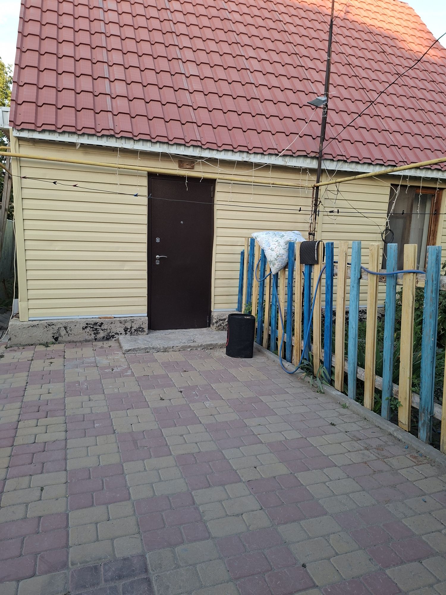 Продам дом в центре жилянки