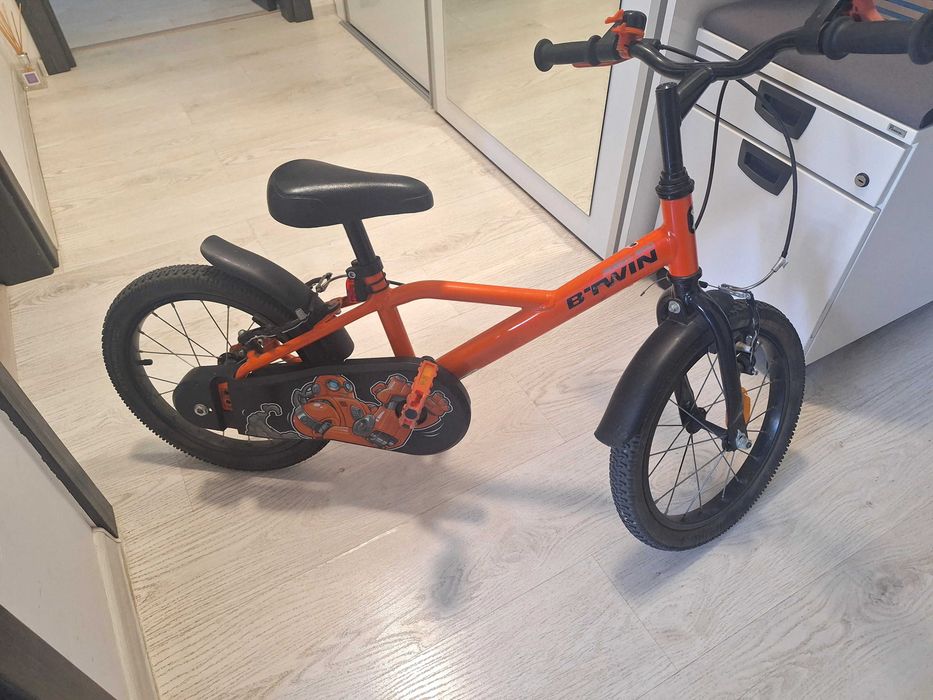 Bicicleta 16 inch B Twin 500 robot.