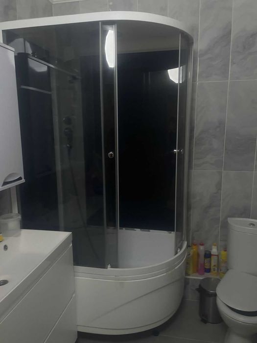 Срочно БУ душевую кабинка разм 90*120