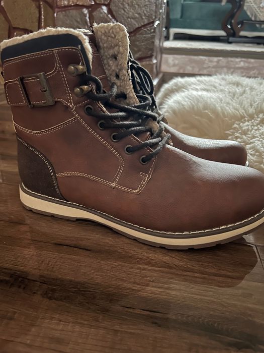 Ghete bărbătești în stare impecabilă!