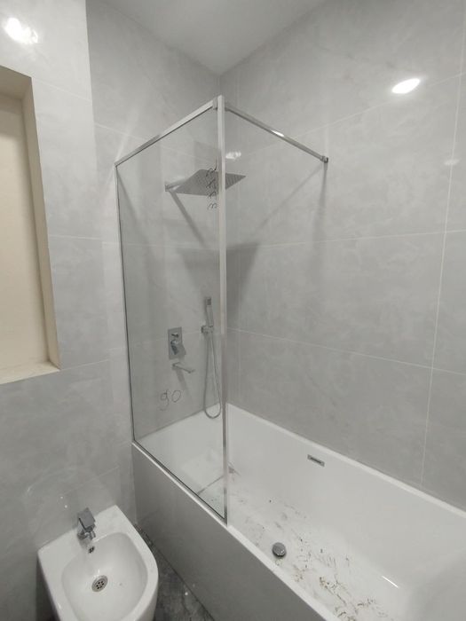 Душевые кабины , перегородки для душа