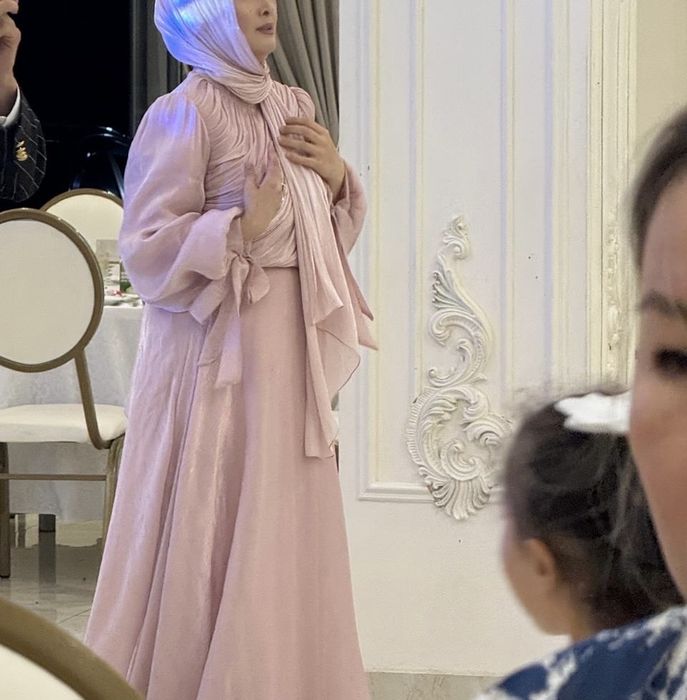 Вечернее платье