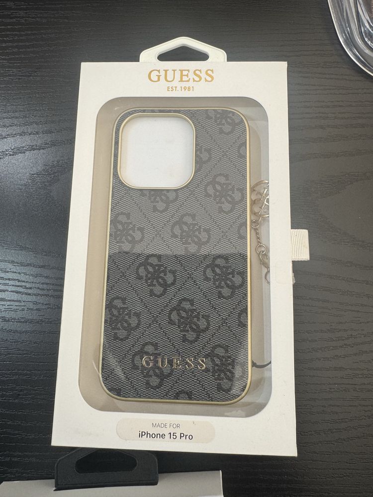 Кейс за iphone 15pro i 14 pro