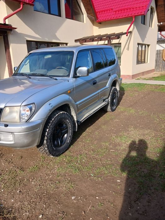De vanzare Toyota Land Cruiser!