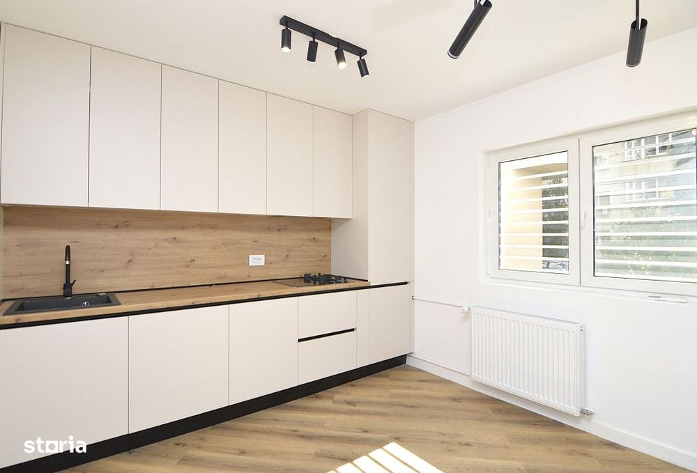 Inchiriere Apartament Superb De 4 Camere Zona Unirii – Nerva Traian