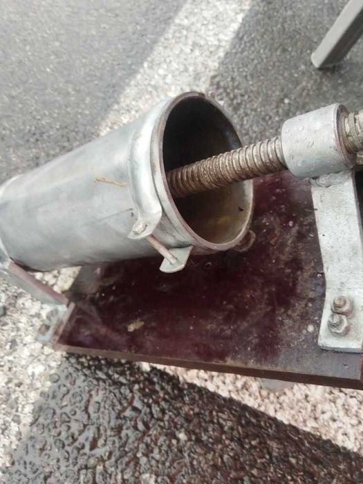 Carnațar fier pretfix