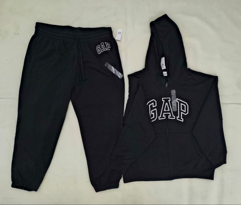 Новый костюм Gap . Заказывала с официального сайта с Америки