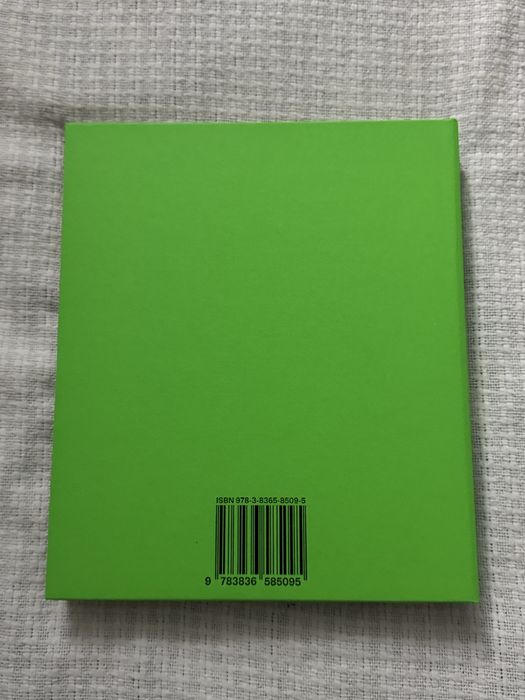 Nike somethings off taschen virgil abloh