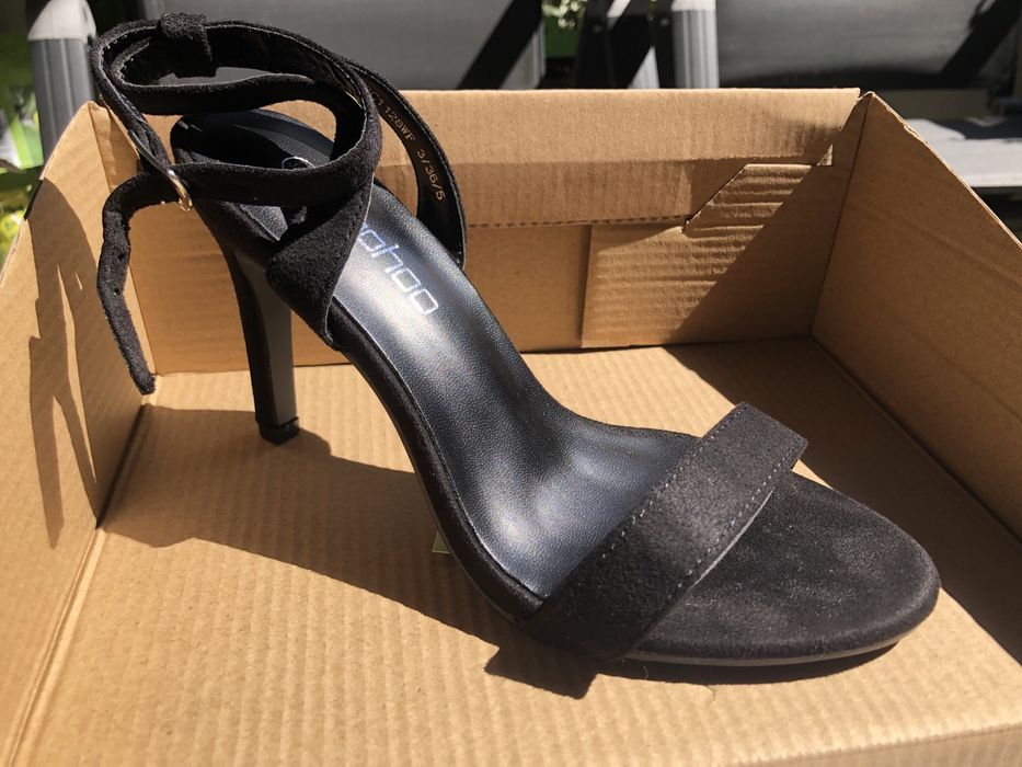 Sandale negre elegante mărimea 36