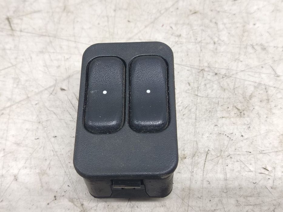 Butoane geamuri 13363202 Opel Corsa C [facelift] [2003 - 2006] 1.2 be