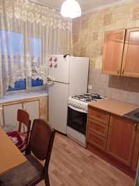 Сдам 2х комнатную квартиру на длительный срок в районе Василька.
