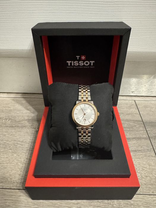 Vand ceas automatic Tissot in doua nuante, Auriu rose, Argintiu
