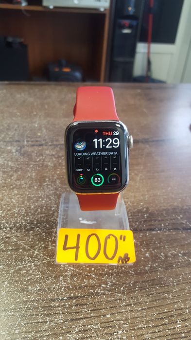 Часовник Apple watch 5