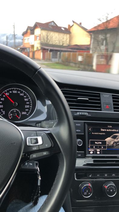 Media Vw 2019, dvd auto, microfon audi, magazie cd,