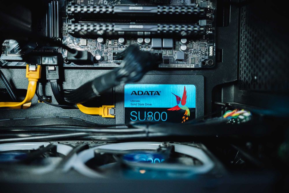 Vand Unitate de gaming sau pentru prelucrare foto/video