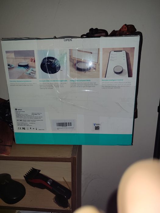 Aspirator robot Lefant M310, 350 de lei, nou in cutie