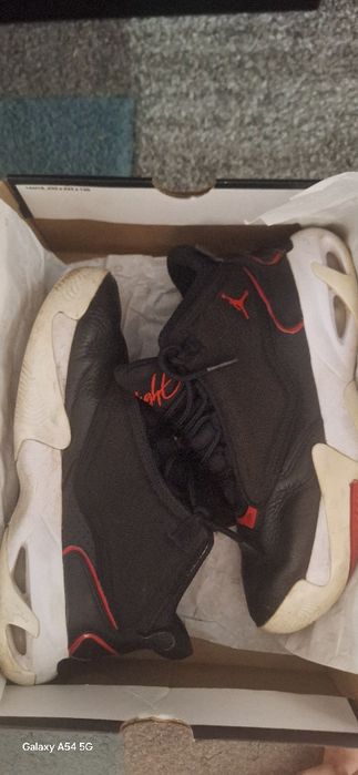 Air jordan Max Aura 4