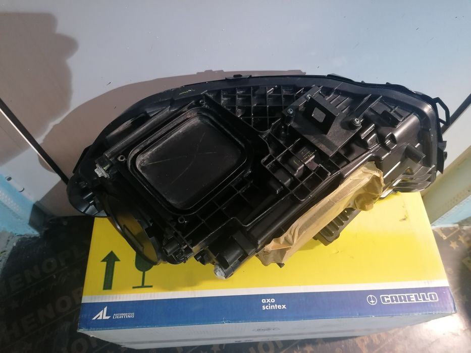 Фар Фарове за Мерцедес А класа А177 / Mercedes A class W177  LED HIGH.