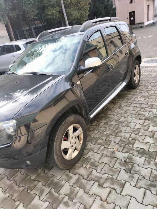 Vând duster 2010