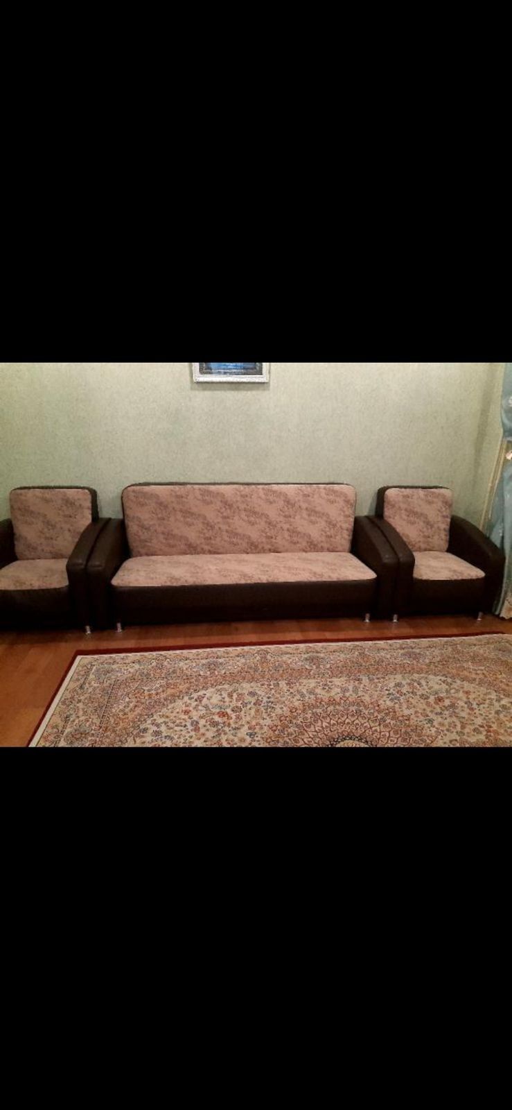 Продам диван с креслами