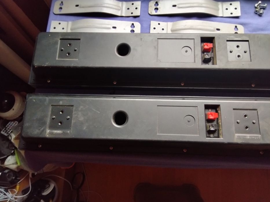 страхотни 20 ватови музикални легнали  хай-фи стерео тонколони