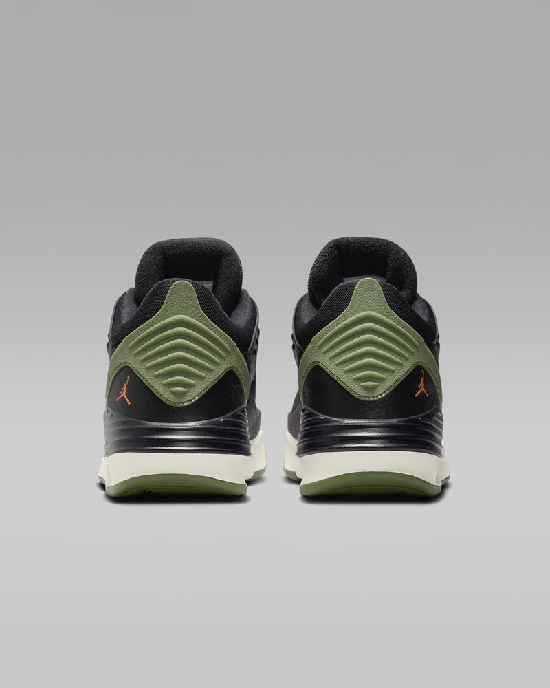 Nike Jordan Max Aura 5 - 42.5, 45, 46 и 47 Номер