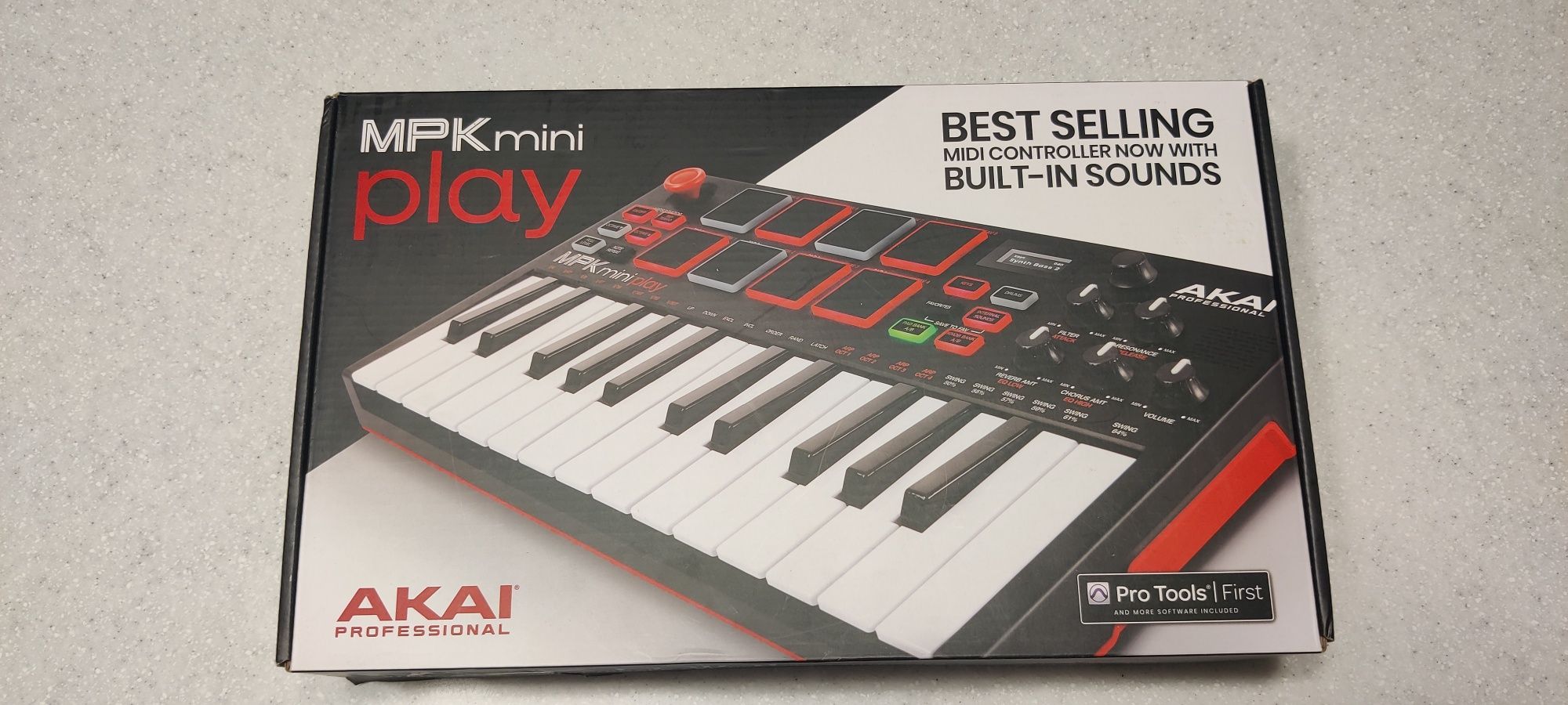 MPK mini AKAI play