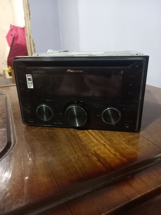 Magnitola Pioneer 725