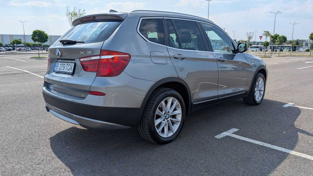 BMW X3 xDrive  Panoramic