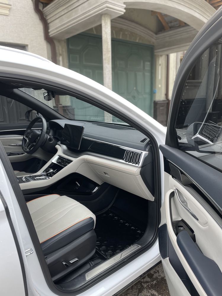 Аренда выкуп BYD song plus Flagship