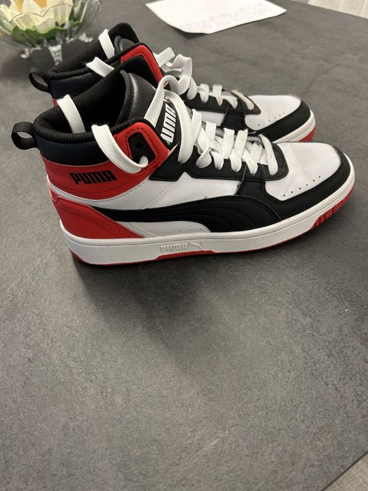 Adidasi inalti PUMA 39