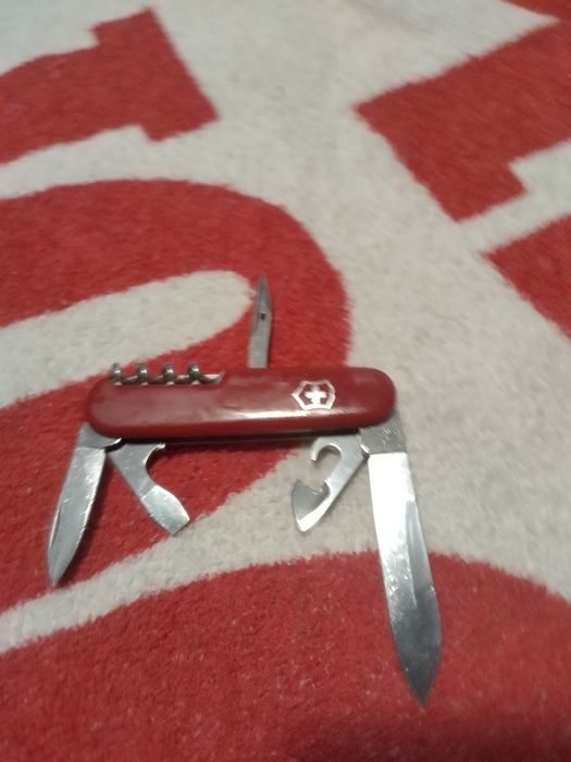 Cuțit multifuncțional Elvețian Original Marlboro Victorinox