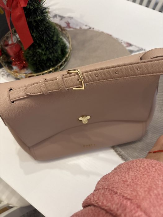 Furla естественна кожа