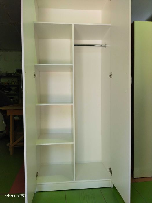 Продам плательный шкаф