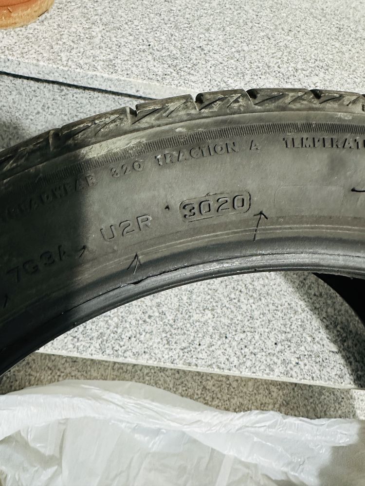255 40 r18 99y bridgestone