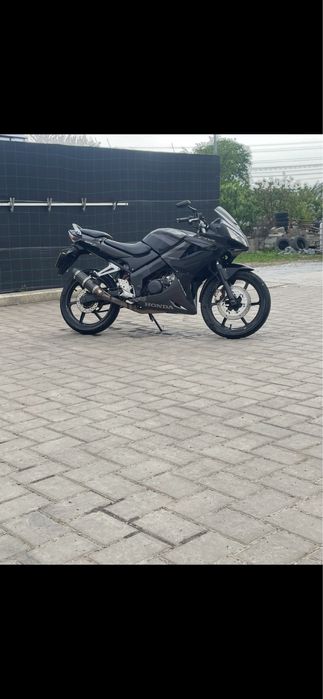 Vand honda cbr 125 2009