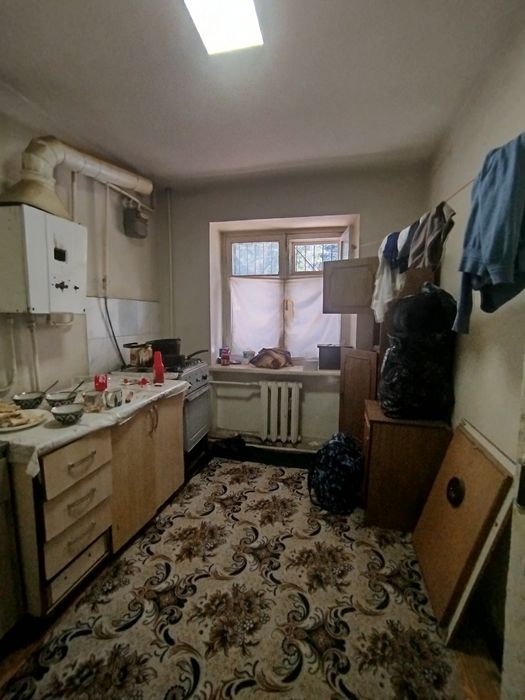 Продаю 1/1/ 4 на Дубовой первая линия