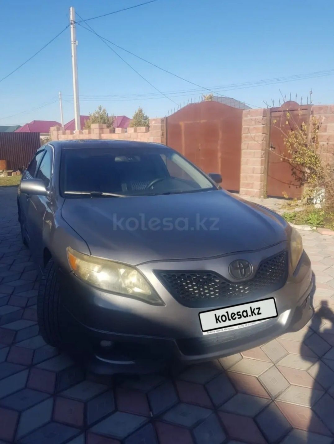 Срочно продается Toyota camry 45 2011 года